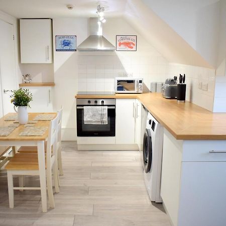 בורנמות' The Bay Beach Apartments מראה חיצוני תמונה